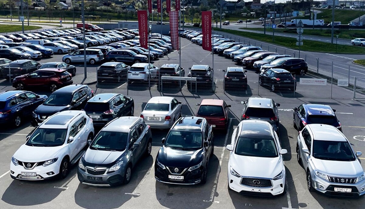 Wide selection of cars